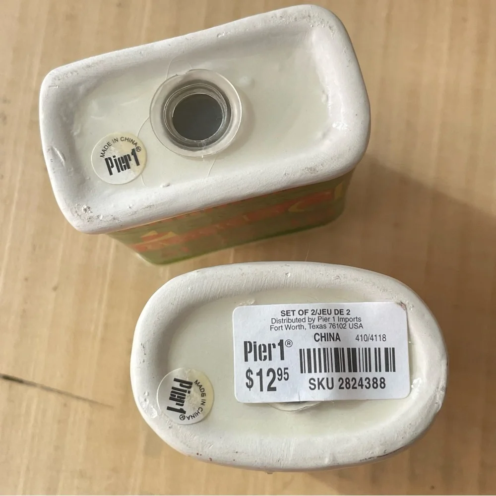 $10 SALE Vintage Salt & Pepper Shakers Set Retro Yellow Green Ceramic